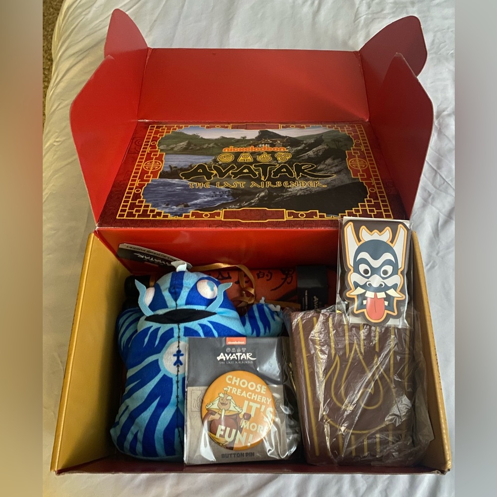 Culturefly Avatar The Last Airbender Box
